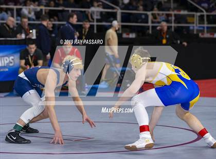 Thumbnail 1 in NYSPHSAA D1 Wrestling Championships (Semifinals 99 -126 lbs) photogallery.