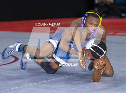 Thumbnail 2 in NYSPHSAA D1 Wrestling Championships (Semifinals 99 -126 lbs) photogallery.