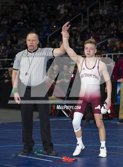 Thumbnail 1 in NYSPHSAA D1 Wrestling Championships (Semifinals 99 -126 lbs) photogallery.