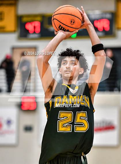 Thumbnail 2 in O'Connor @ Damien (Damien Classic) photogallery.
