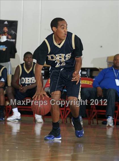 Thumbnail 1 in Los Osos vs. Desert Hot Springs (MaxPreps Holiday Classic) photogallery.