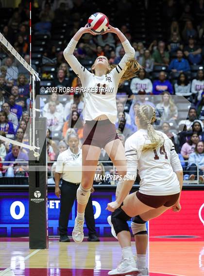 Thumbnail 2 in Grand Oaks vs. Cinco Ranch (UIL 6A Volleyball Final) photogallery.