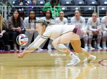 Thumbnail 3 in Grand Oaks vs. Cinco Ranch (UIL 6A Volleyball Final) photogallery.