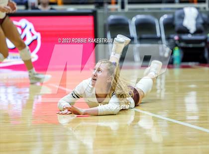 Thumbnail 1 in Grand Oaks vs. Cinco Ranch (UIL 6A Volleyball Final) photogallery.