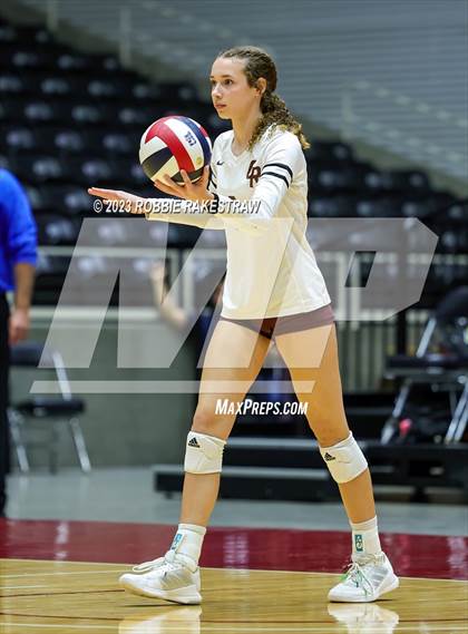 Thumbnail 2 in Grand Oaks vs. Cinco Ranch (UIL 6A Volleyball Final) photogallery.