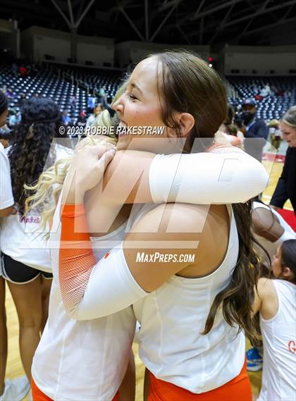 Thumbnail 3 in Grand Oaks vs. Cinco Ranch (UIL 6A Volleyball Final) photogallery.