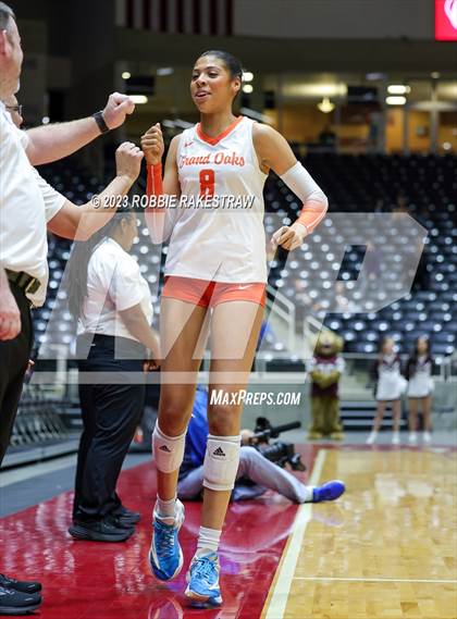 Thumbnail 3 in Grand Oaks vs. Cinco Ranch (UIL 6A Volleyball Final) photogallery.