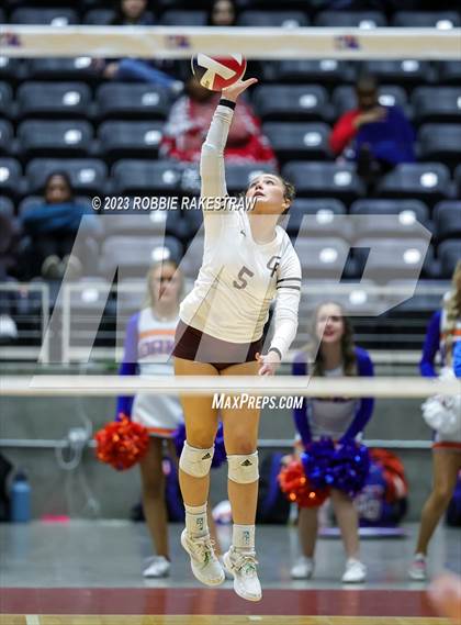 Thumbnail 3 in Grand Oaks vs. Cinco Ranch (UIL 6A Volleyball Final) photogallery.