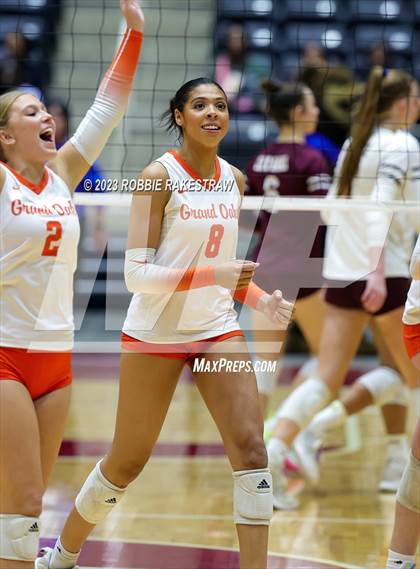Thumbnail 3 in Grand Oaks vs. Cinco Ranch (UIL 6A Volleyball Final) photogallery.