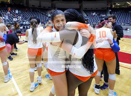 Thumbnail 1 in Grand Oaks vs. Cinco Ranch (UIL 6A Volleyball Final) photogallery.