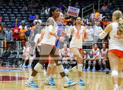 Thumbnail 3 in Grand Oaks vs. Cinco Ranch (UIL 6A Volleyball Final) photogallery.