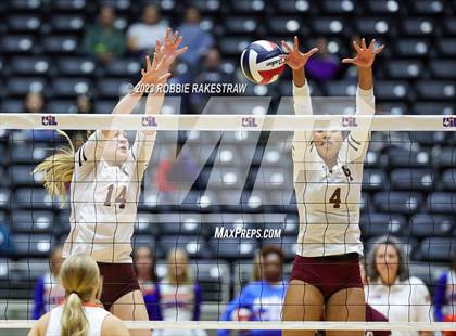 Thumbnail 3 in Grand Oaks vs. Cinco Ranch (UIL 6A Volleyball Final) photogallery.