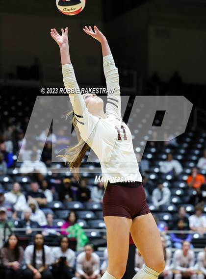 Thumbnail 3 in Grand Oaks vs. Cinco Ranch (UIL 6A Volleyball Final) photogallery.