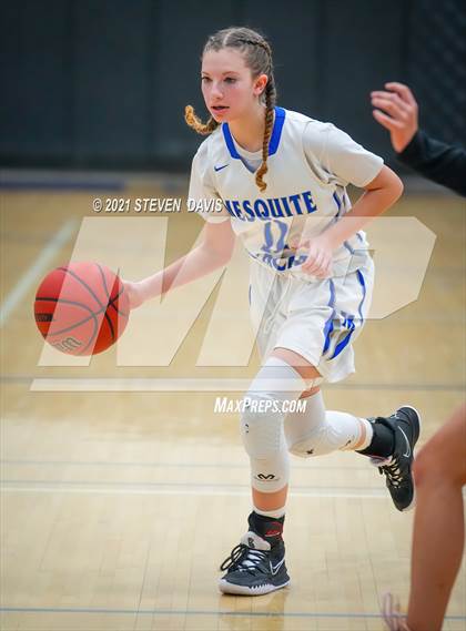 Thumbnail 1 in Gilbert @ Mesquite photogallery.