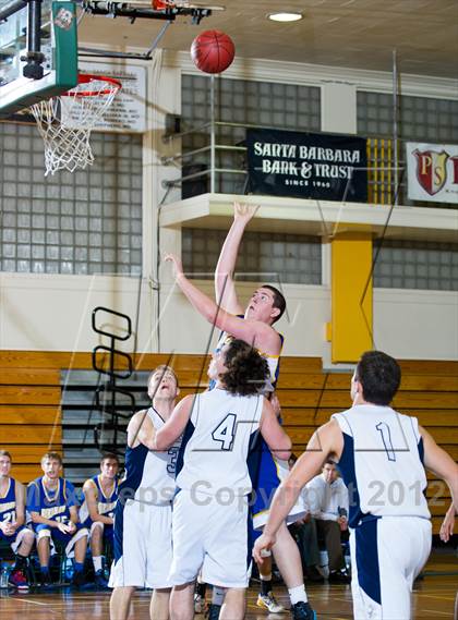 Thumbnail 3 in Camarillo [Adolfo] vs Nordhoff (Santa Barbara Holiday Classic) photogallery.