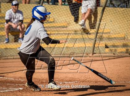 Thumbnail 3 in Agoura vs North photogallery.