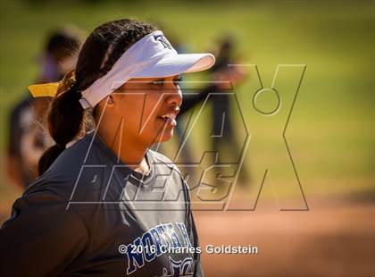 Thumbnail 1 in Agoura vs North photogallery.