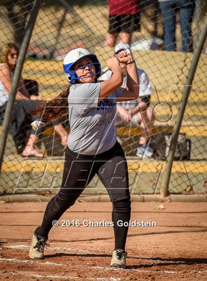 Thumbnail 3 in Agoura vs North photogallery.
