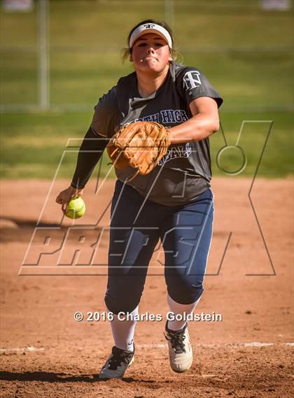 Thumbnail 1 in Agoura vs North photogallery.