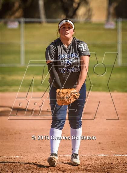 Thumbnail 3 in Agoura vs North photogallery.