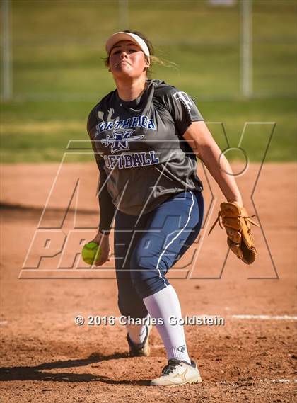 Thumbnail 3 in Agoura vs North photogallery.