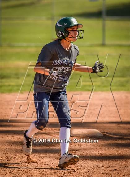 Thumbnail 3 in Agoura vs North photogallery.