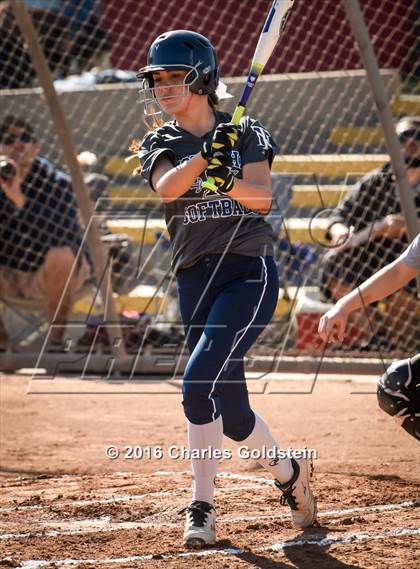 Thumbnail 2 in Agoura vs North photogallery.