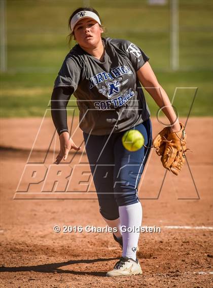 Thumbnail 1 in Agoura vs North photogallery.