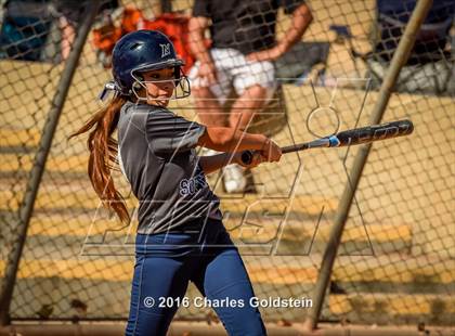 Thumbnail 2 in Agoura vs North photogallery.