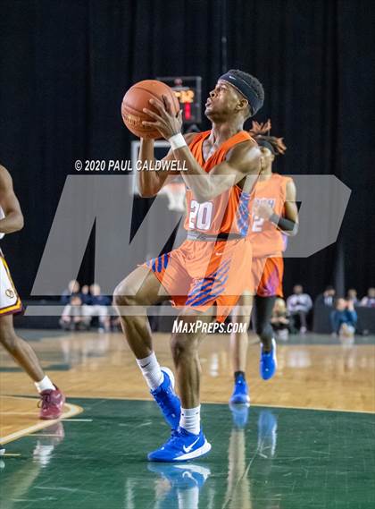 Thumbnail 2 in Rainier Beach vs. O'Dea (WIAA 3A Semifinal)  photogallery.