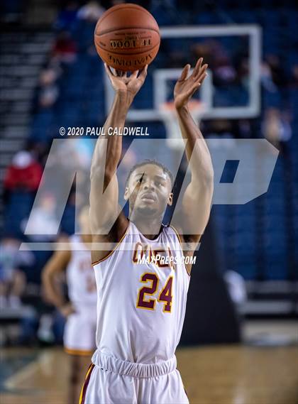 Thumbnail 3 in Rainier Beach vs. O'Dea (WIAA 3A Semifinal)  photogallery.