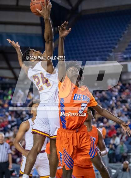 Thumbnail 3 in Rainier Beach vs. O'Dea (WIAA 3A Semifinal)  photogallery.