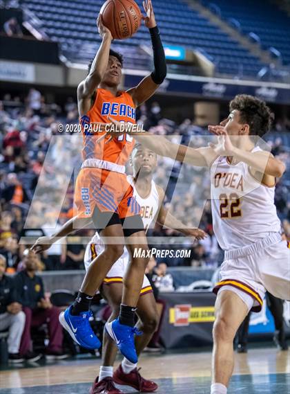 Thumbnail 2 in Rainier Beach vs. O'Dea (WIAA 3A Semifinal)  photogallery.