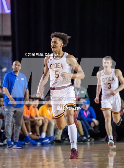 Thumbnail 1 in Rainier Beach vs. O'Dea (WIAA 3A Semifinal)  photogallery.