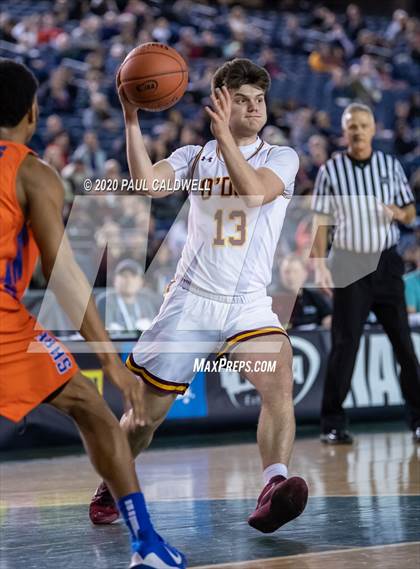 Thumbnail 1 in Rainier Beach vs. O'Dea (WIAA 3A Semifinal)  photogallery.