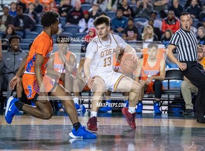 Thumbnail 1 in Rainier Beach vs. O'Dea (WIAA 3A Semifinal)  photogallery.