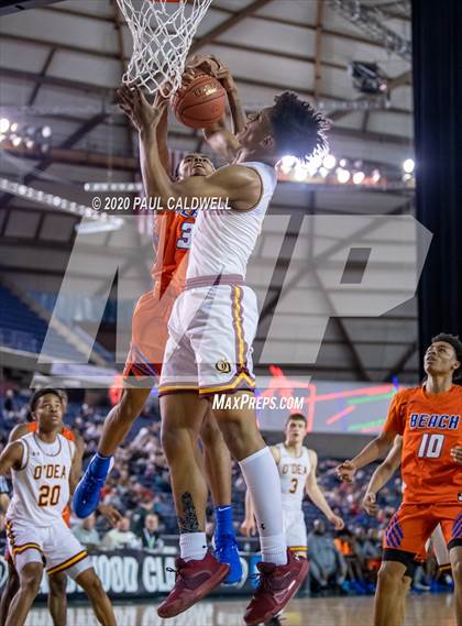Thumbnail 1 in Rainier Beach vs. O'Dea (WIAA 3A Semifinal)  photogallery.