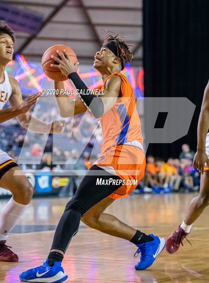 Thumbnail 3 in Rainier Beach vs. O'Dea (WIAA 3A Semifinal)  photogallery.
