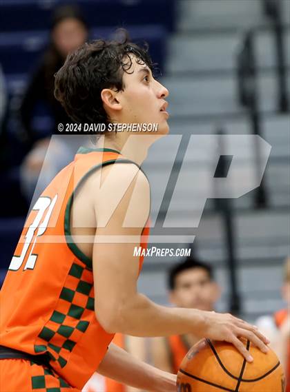 Thumbnail 1 in Porterville vs. Oxnard (Optimist Tournament) photogallery.