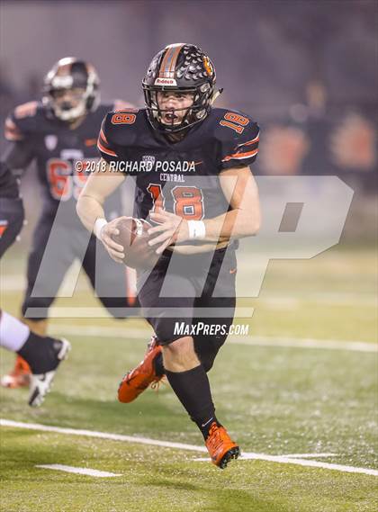 Thumbnail 3 in Folsom @ Central (CIF State 1-AA NorCal Championship) photogallery.