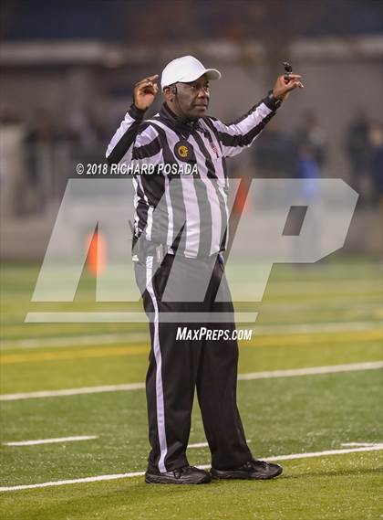 Thumbnail 1 in Folsom @ Central (CIF State 1-AA NorCal Championship) photogallery.