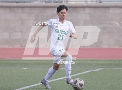 Thumbnail 1 in Holtville vs. St. Francis (27th Annual SoCal Soccer Classic) photogallery.