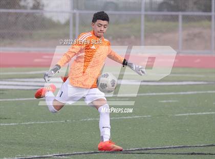 Thumbnail 1 in Holtville vs. St. Francis (27th Annual SoCal Soccer Classic) photogallery.