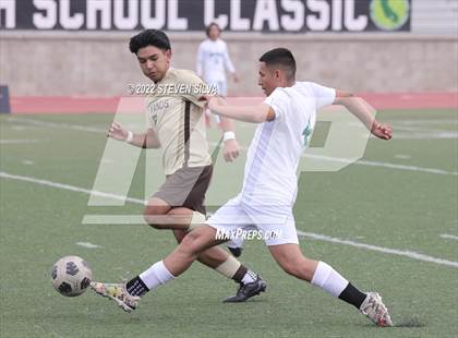 Thumbnail 1 in Holtville vs. St. Francis (27th Annual SoCal Soccer Classic) photogallery.
