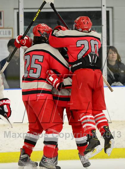 Thumbnail 2 in Conard @ Simsbury photogallery.