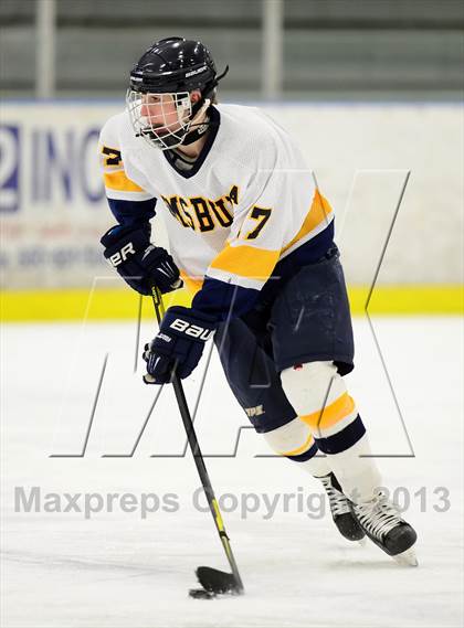 Thumbnail 1 in Conard @ Simsbury photogallery.