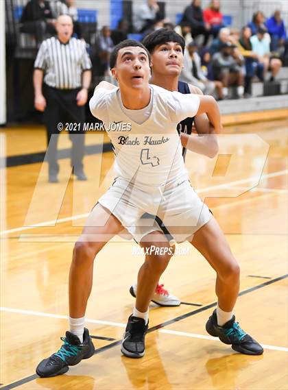 Thumbnail 1 in Williams Field vs. Sierra Linda (Valley Christian Boys Basketball Thanksgiving Tournament) photogallery.