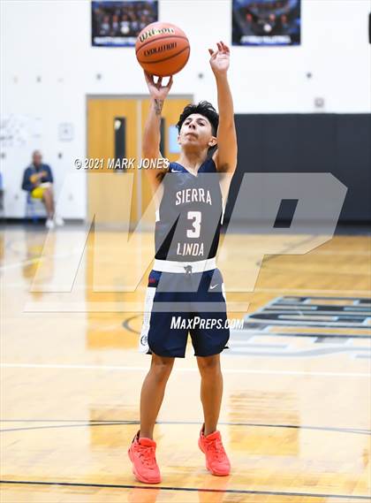 Thumbnail 2 in Williams Field vs. Sierra Linda (Valley Christian Boys Basketball Thanksgiving Tournament) photogallery.
