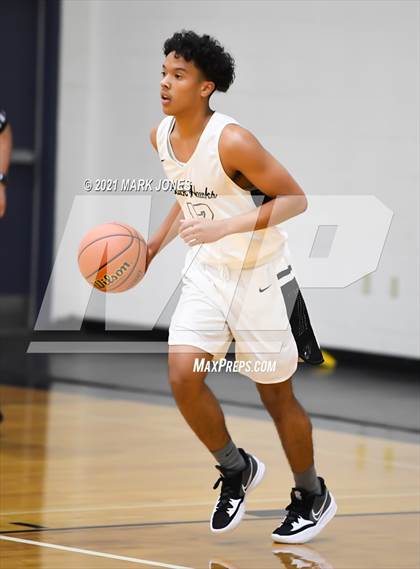 Thumbnail 3 in Williams Field vs. Sierra Linda (Valley Christian Boys Basketball Thanksgiving Tournament) photogallery.