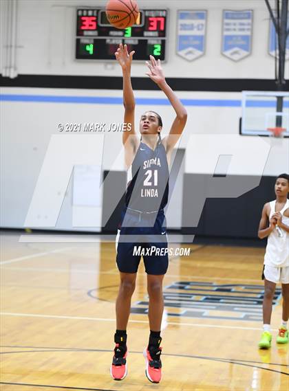 Thumbnail 3 in Williams Field vs. Sierra Linda (Valley Christian Boys Basketball Thanksgiving Tournament) photogallery.